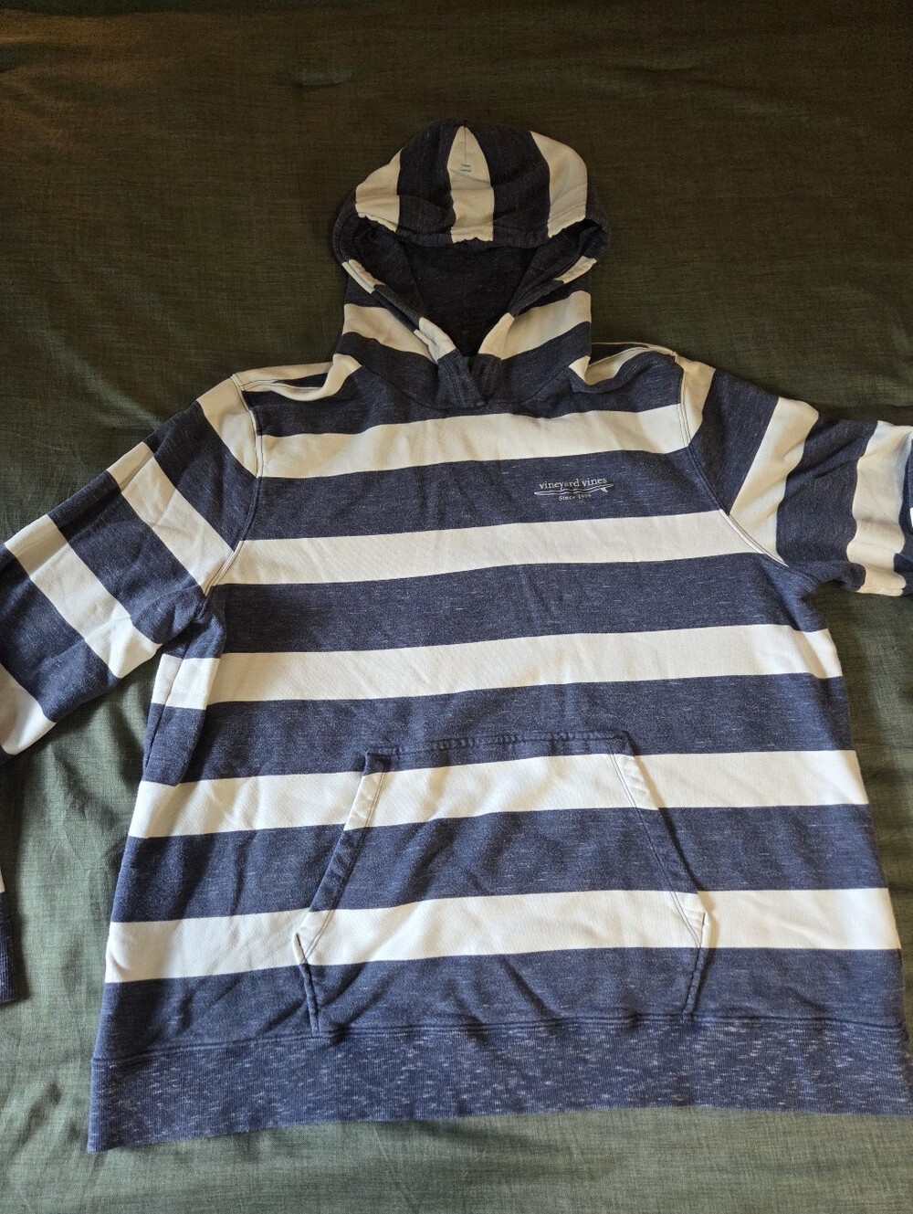Vineyard Vines Hoodie Size XXL